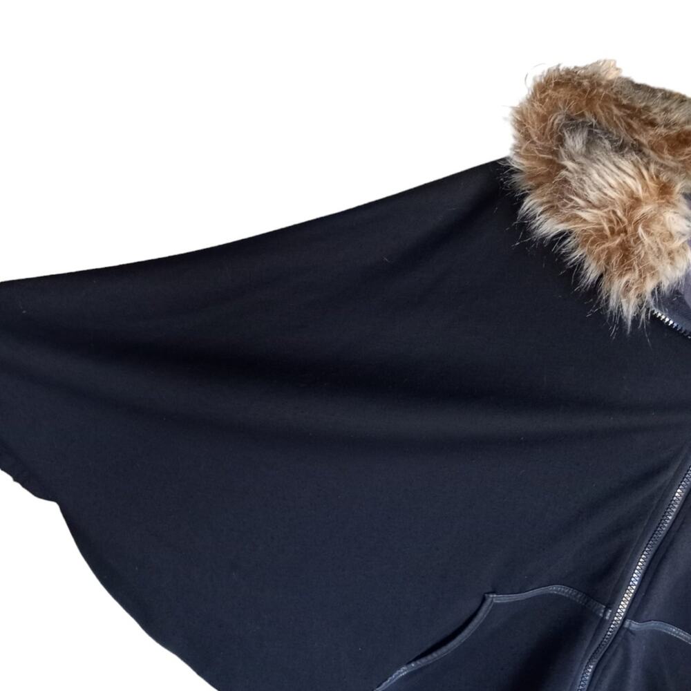 FEVER brand woman's black fur lined cape/poncho, Medium - Picture 3 of 7